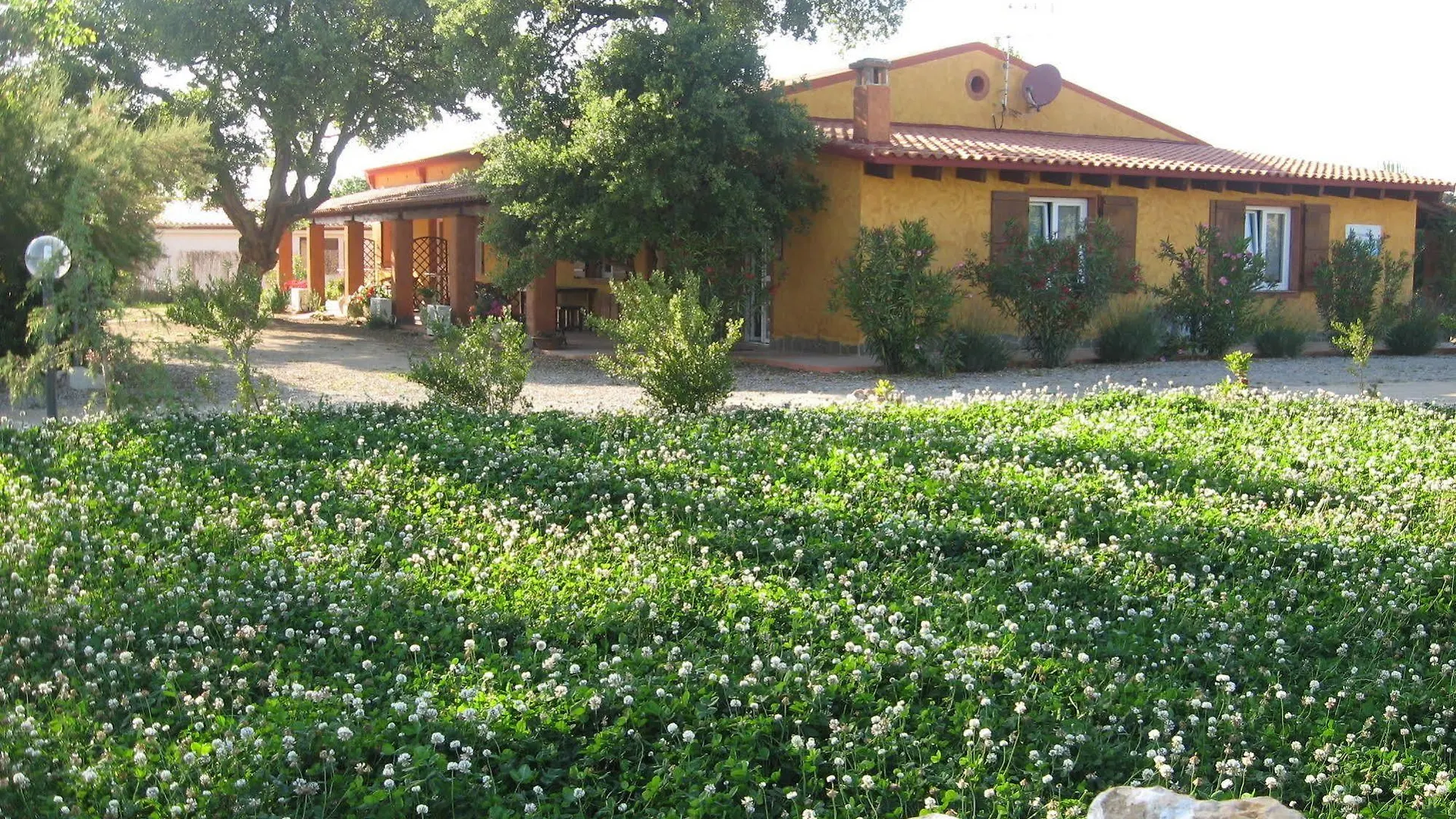 Agriturismo La Barca In Secca Olmedo 0*,  Włochy